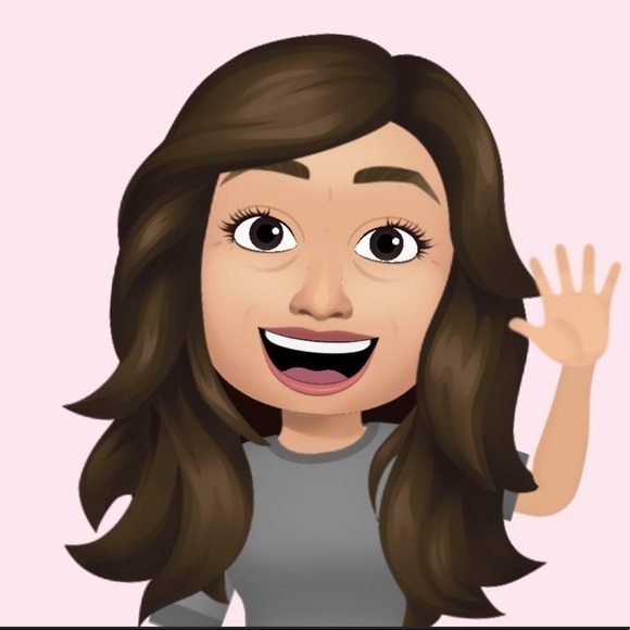 Shopaholic selling mostly NEW or gently used Pretties - Picture 1 of 1